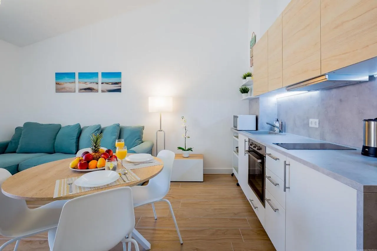Bright & Stylish Apartment In Chipeque, Los Cristianos Arona